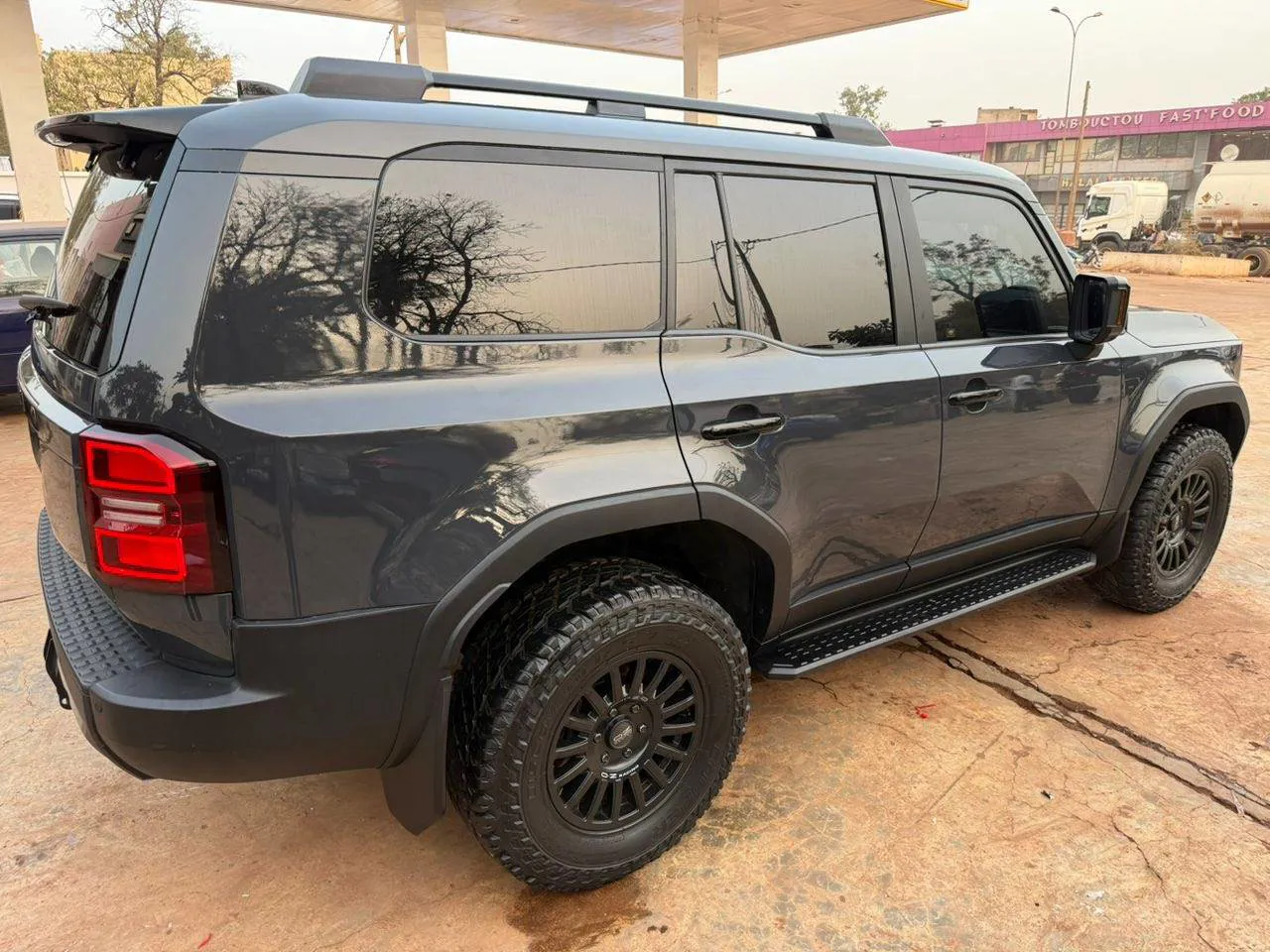 Toyota land cruiser Prado année 2025 (image 5)