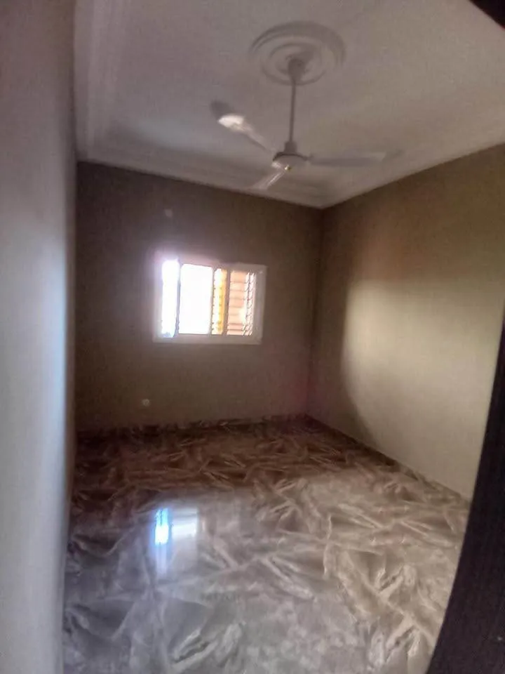 Appartement à louer ( au rez-de-chaussée) (image 10)