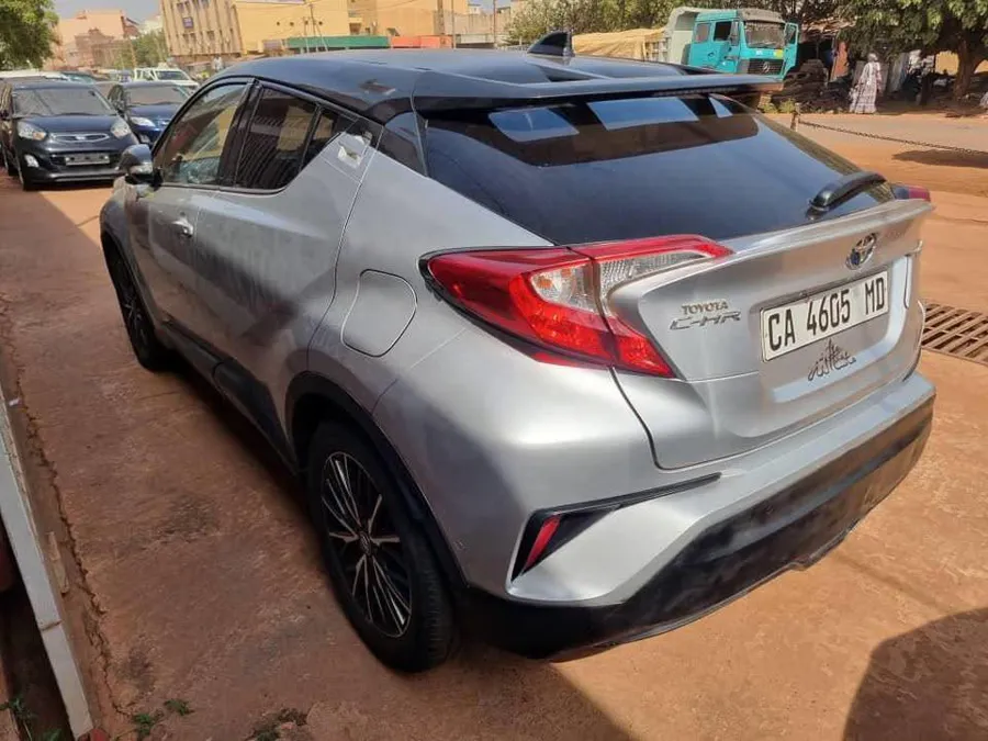 Toyota C-HR Hybride 2020 (image 4)