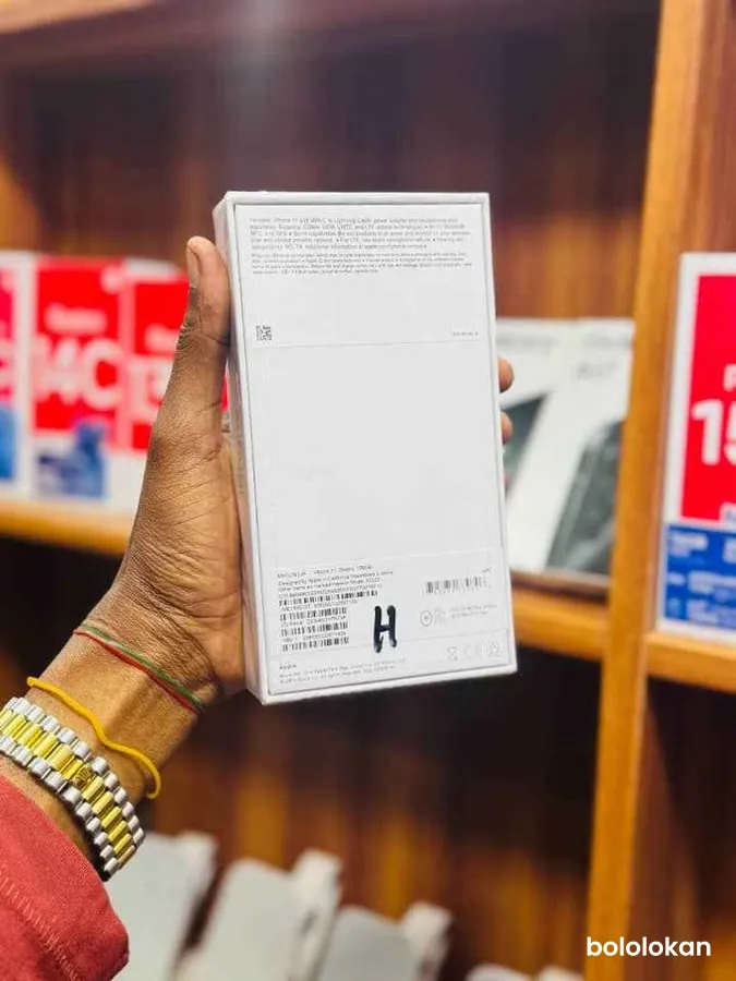 Iphone 11 Carton original scellé (Non actif) (image 4)