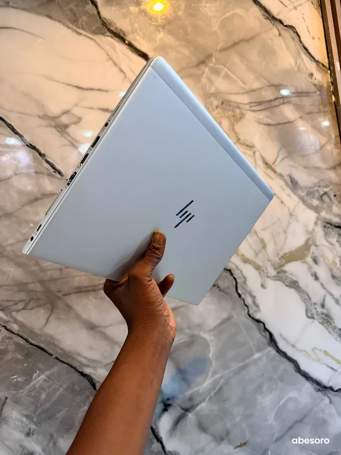 HP EliteBook 745 G6 (image 4)
