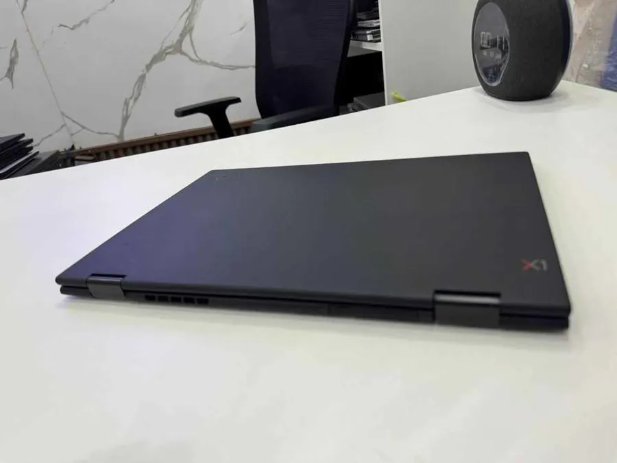 💻 Lenovo ThinkPad X1 Yoga (image 10)