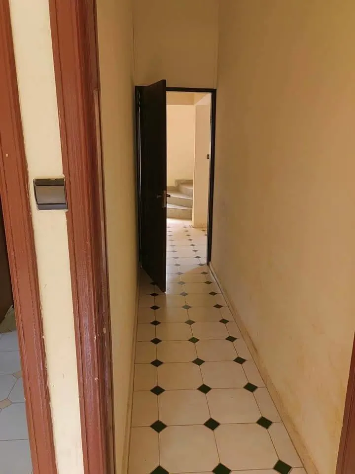 Une villa duplex à Sotuba (image 10)