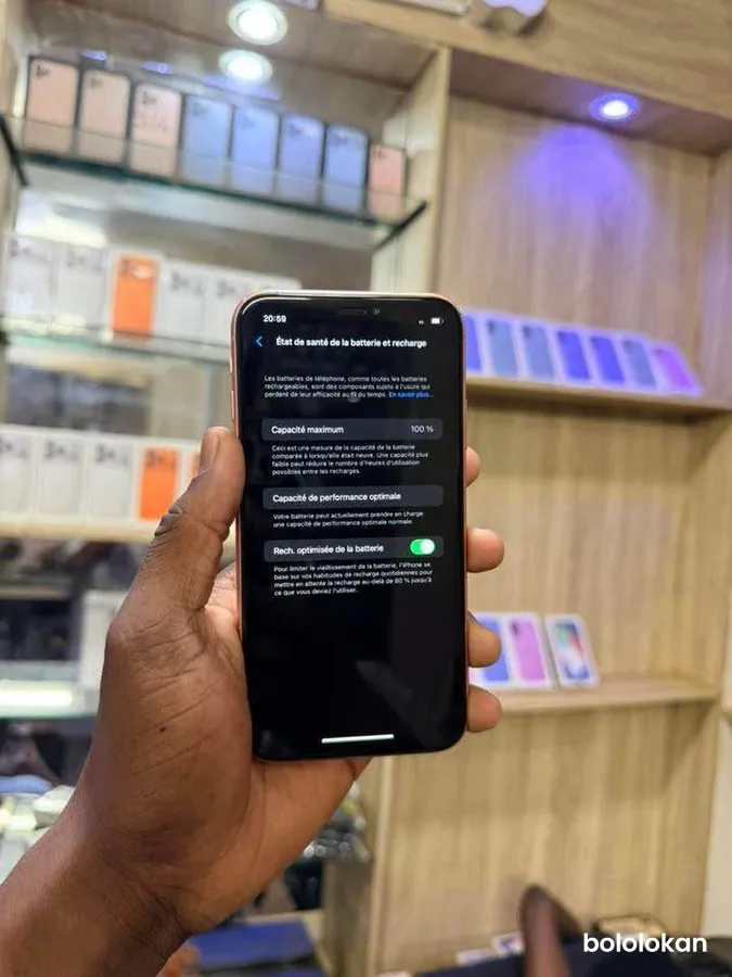 iPhone XR 64Gb batterie 100% (image 2)