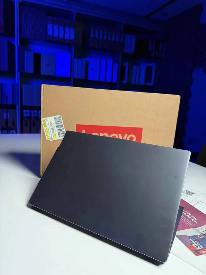 Lenovo IdeaPad Slim 3 Tactile (14ᵉ génération) (image 6)