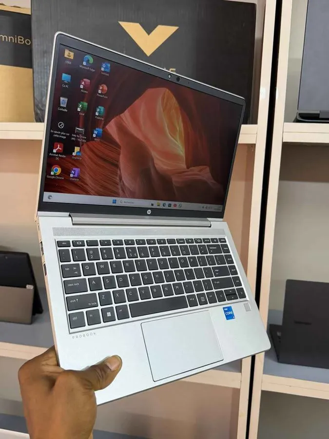 Hp probook 440 G8 (image 4)