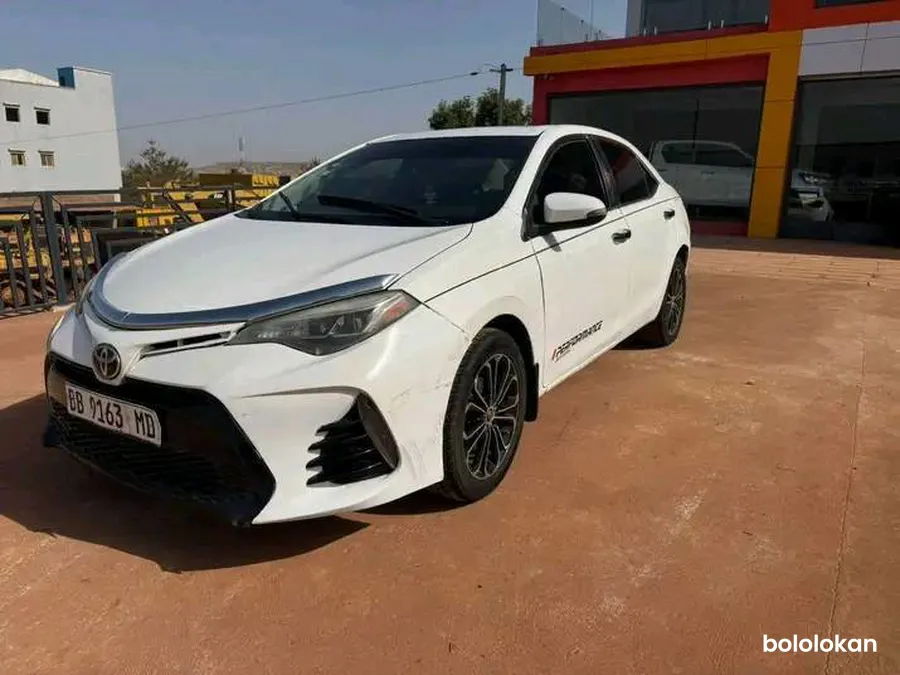 TOYOTA COROLLA S  2014 (image 2)