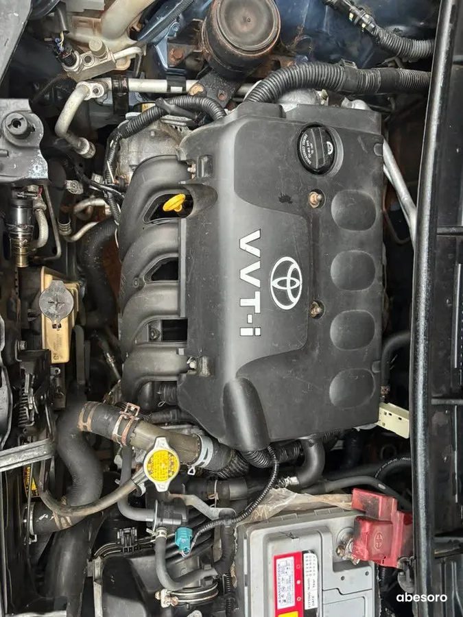 Toyota Yaris Berline (image 2)