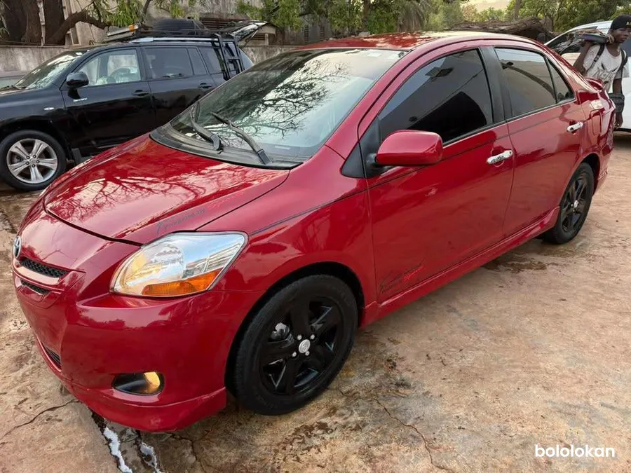 Toyota Yaris Berline (image 4)