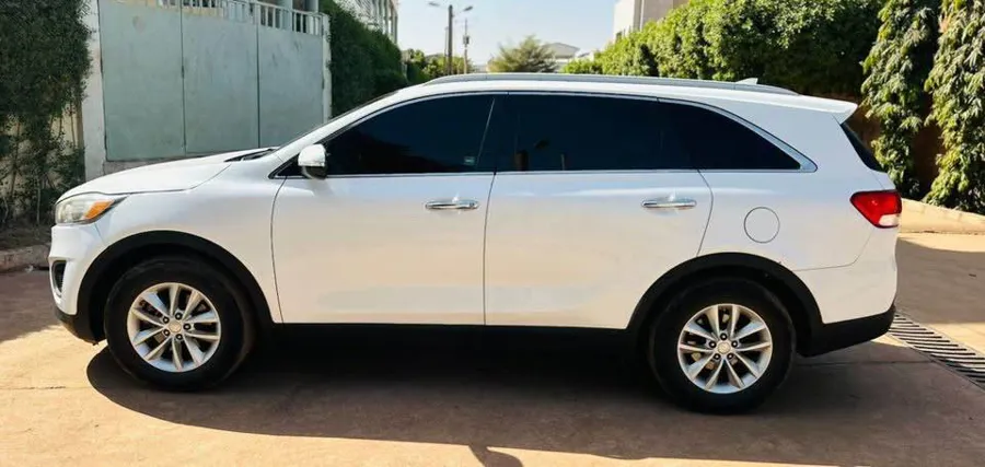 KIA SORENTO 2017 (image 6)