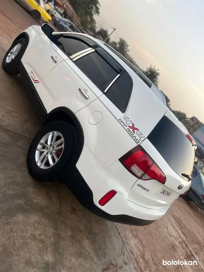 Kia soronto 2015 (image 6)