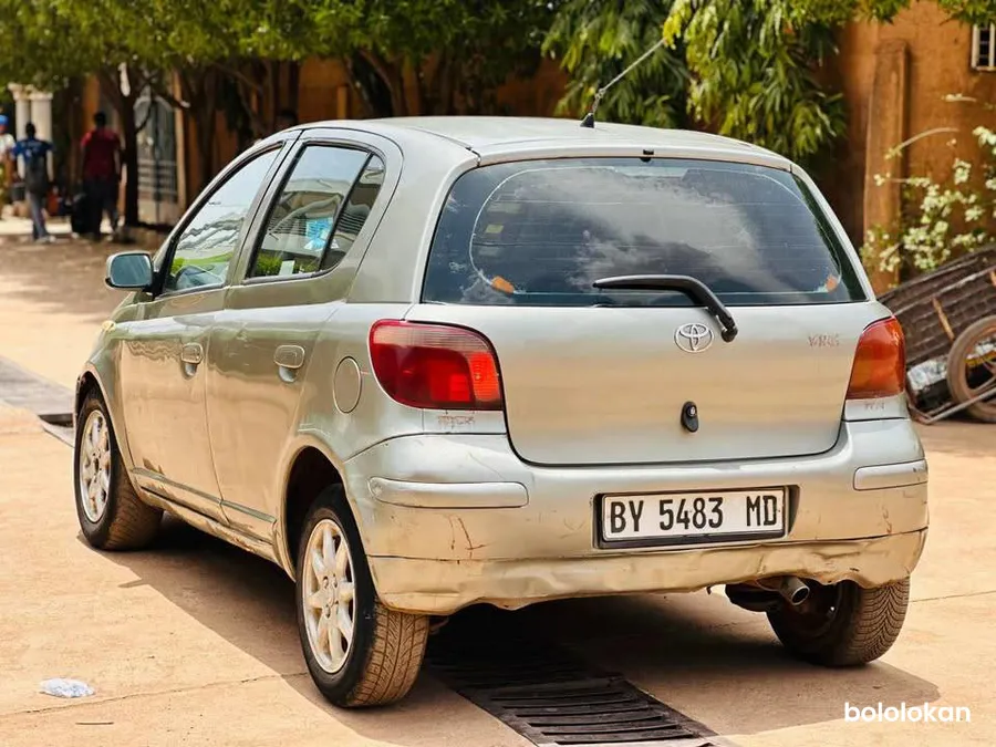TOYOTA YARIS 2005 (image 9)