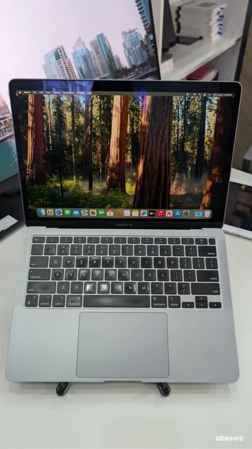 🍎 MacBook Air M1 (2020) (image 3)