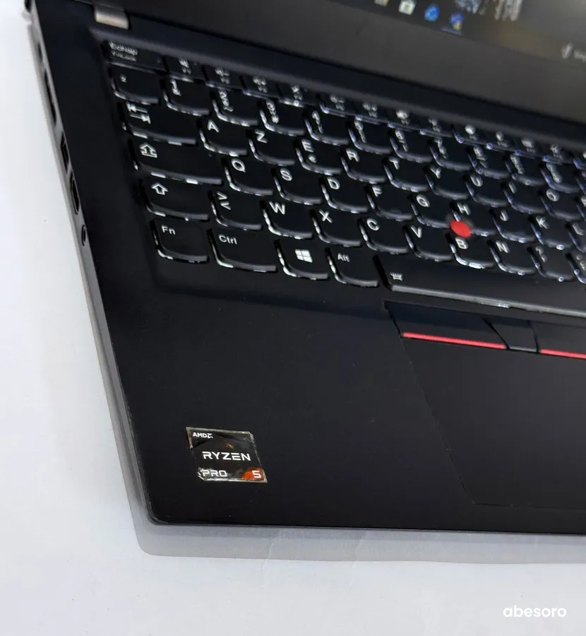 LENOVO THINKPAD T495s – AMD (image 3)