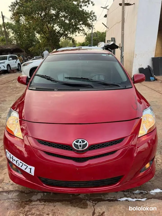 Toyota Yaris Berline (image 6)