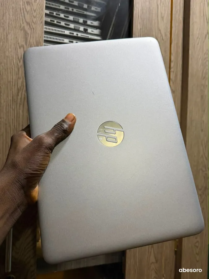 HP EliteBook 840 G3 ( ULTRA Slim ) (image 1)