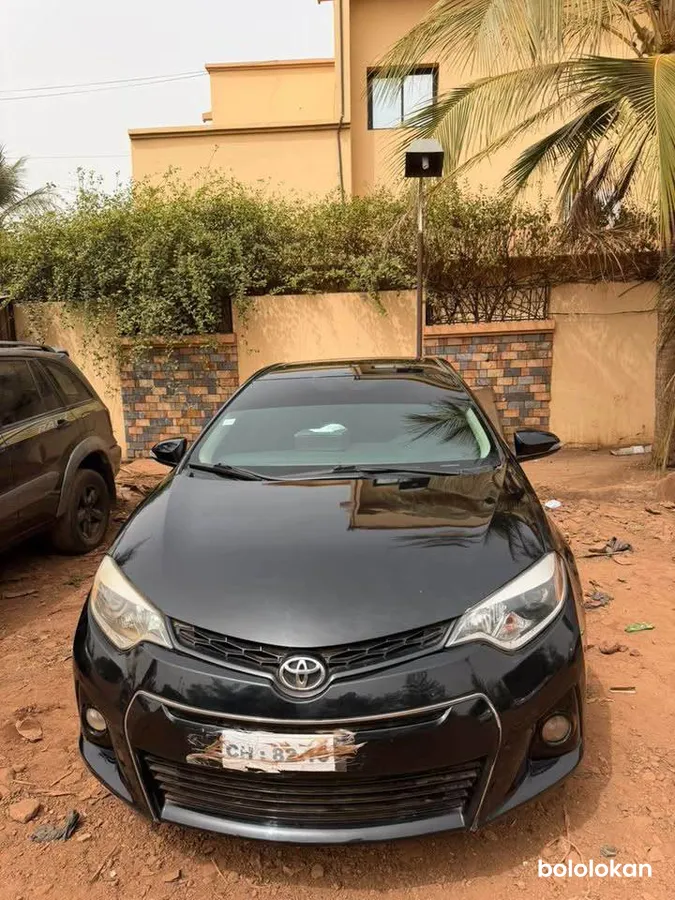 TOYOTA COROLLA S 2014 (image 6)