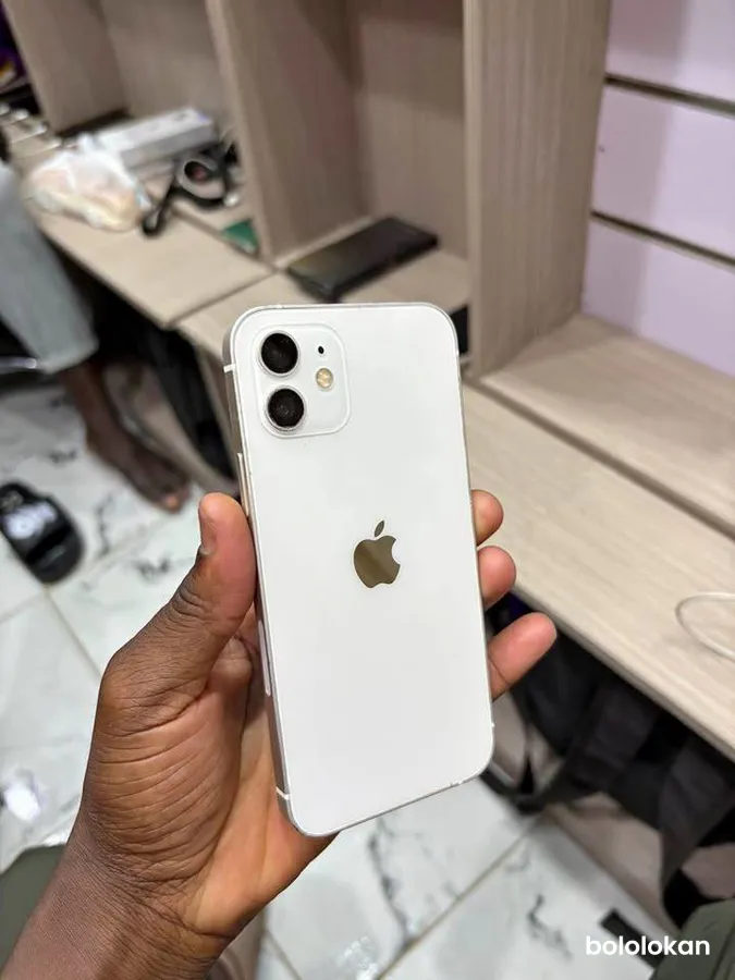 iPhone 12 simple 128gb (image 1)