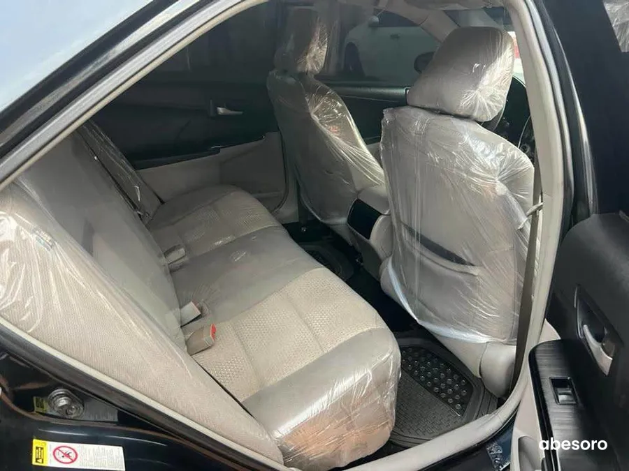 Toyota Camry 2014 (image 6)