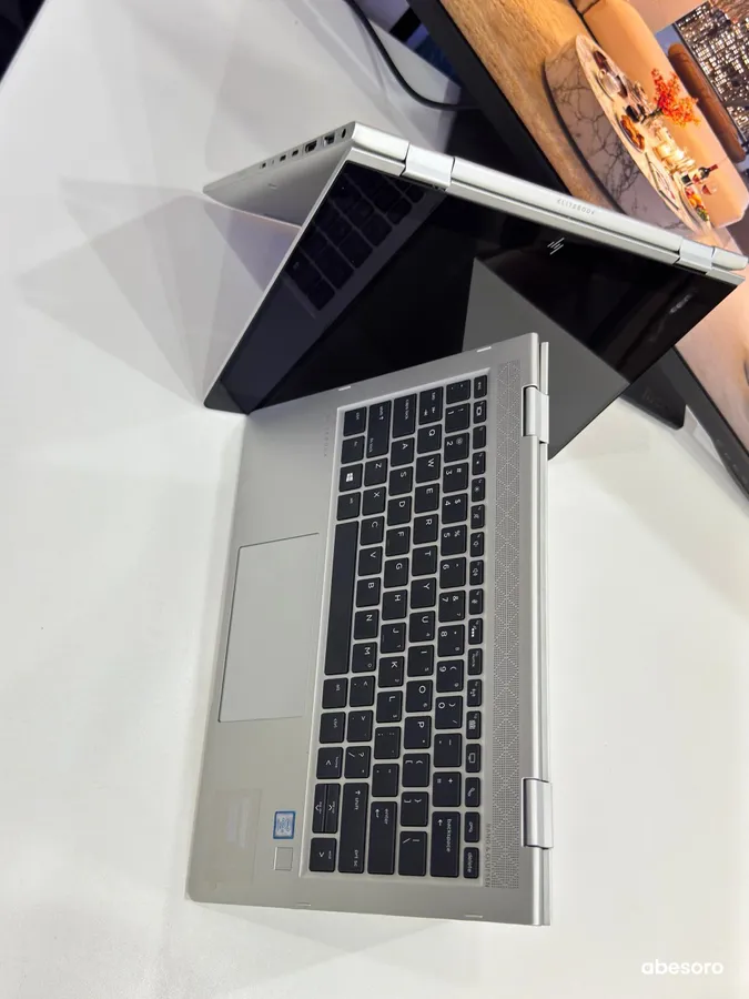 HP EliteBook x360 830 G6 (image 9)