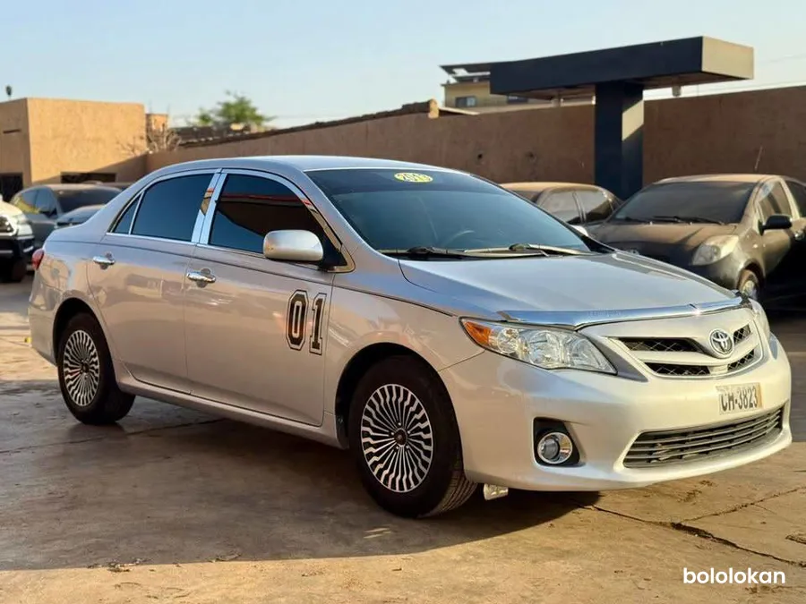 Toyota Corolla LE 2013 (image 8)