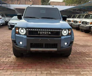 Toyota land cruiser prado 2025