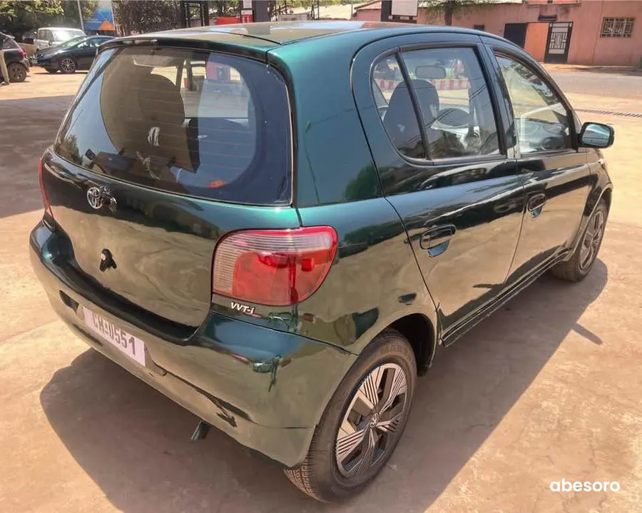 YARIS 4Portiere Essence Manuel (image 2)
