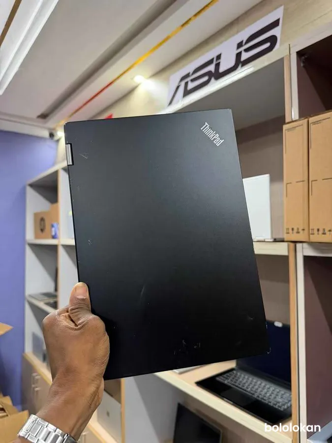 Lenovo Thinkpad L380 (image 4)