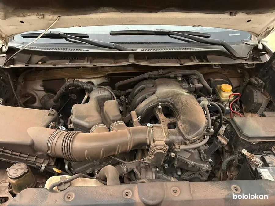 Toyota 4-Runner 2012 (image 2)