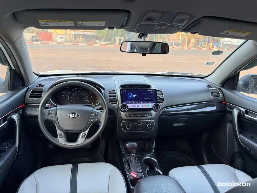 KIA SORENTO ANNÉE 2015 (image 7)