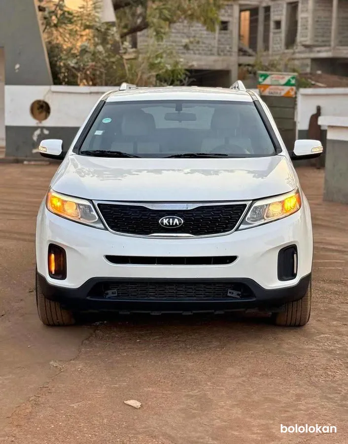 KIA SORENTO ANNÉE 2015 (image 1)