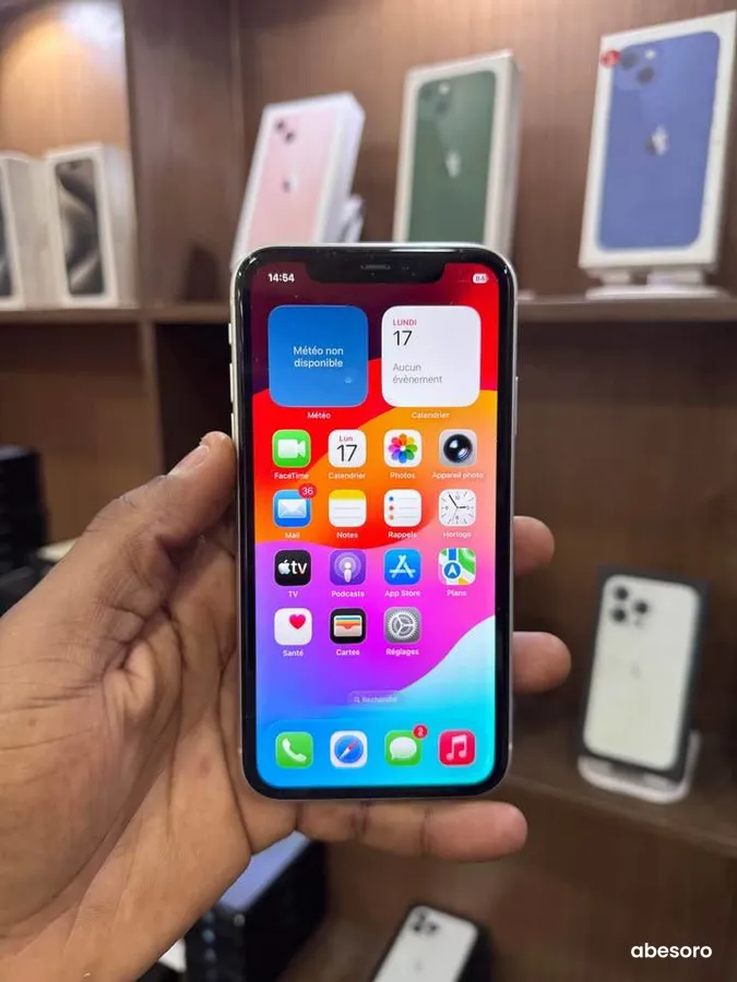 iPhone 📱 11simple 128Go (image 2)