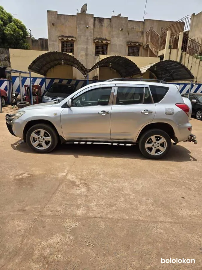 Toyota rav4 année 2008 (image 3)