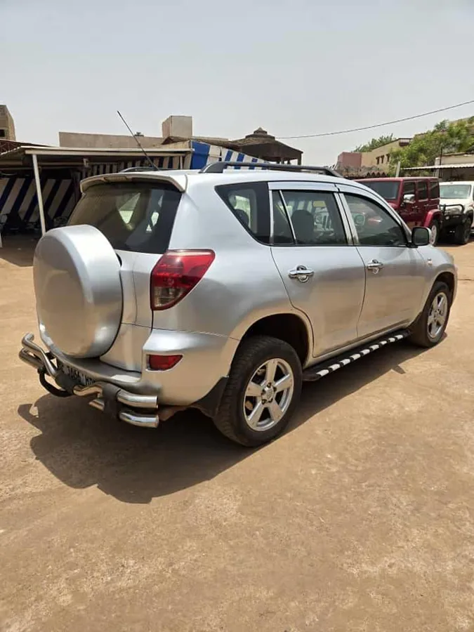 Toyota rav4 année 2008 (image 6)