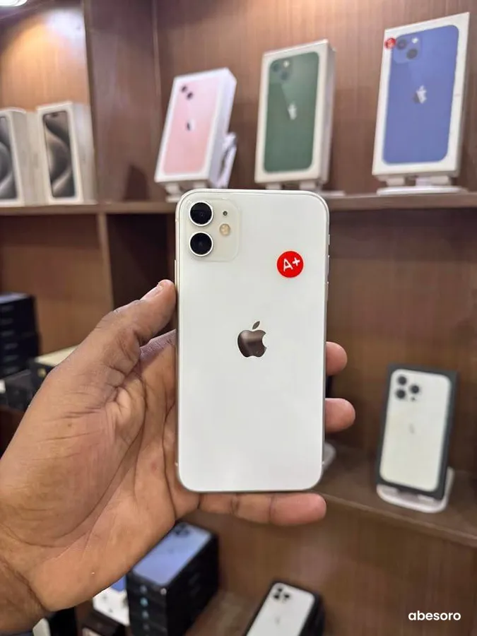 iPhone 📱 11simple 128Go (image 1)