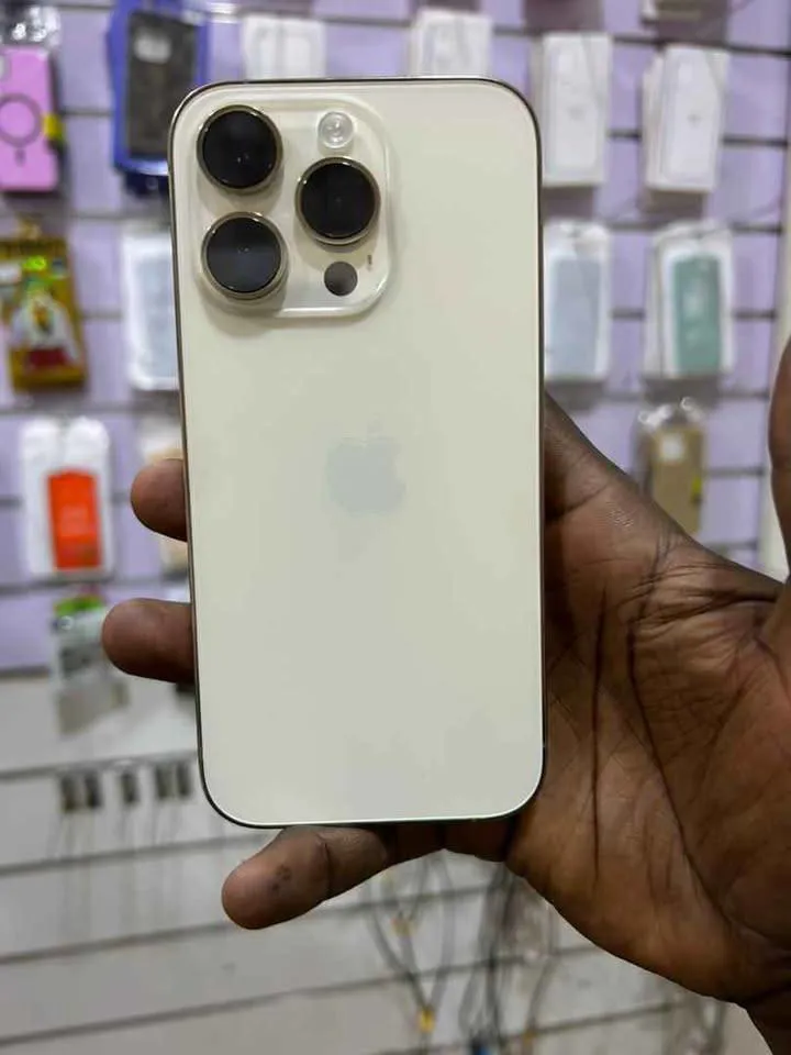 📱 iPhone 14 Pro 256 Go (image 2)