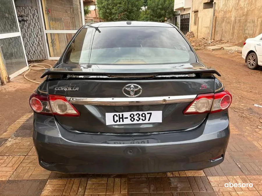 Toyota Corolla S 2012 (image 4)