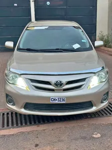 Toyota Corolla LE 2012