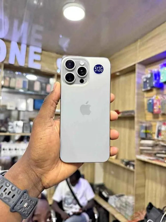 iPhone 📱 15Pro Max 512Gb SIM authentique (image 1)