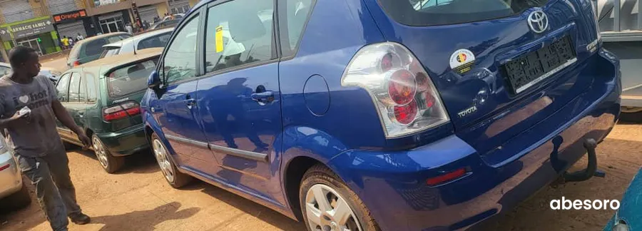 Toyota verso (image 2)
