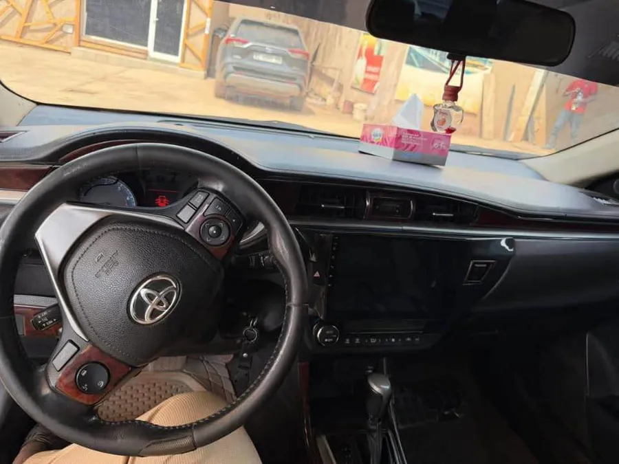 Toyota Corolla S 2014 (image 3)