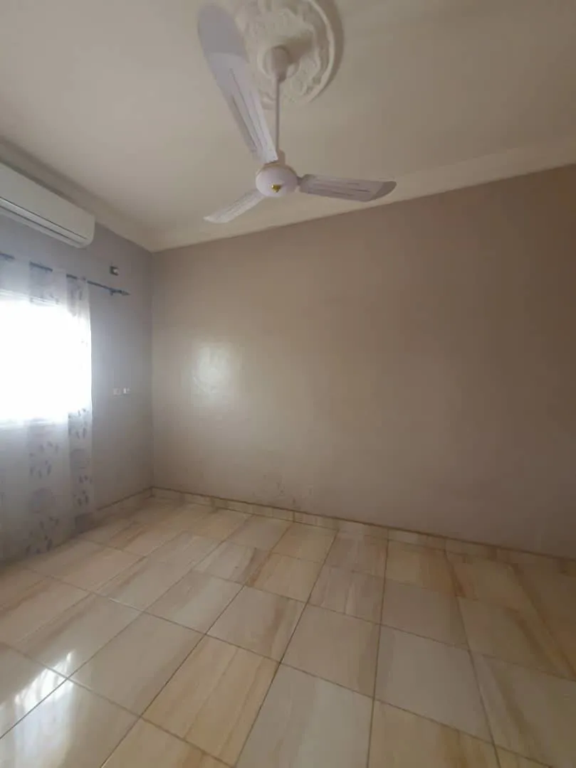 Duplex à vendre à Bollé sema à l'angle (image 3)