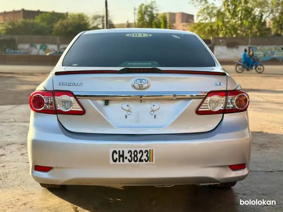 Toyota Corolla LE 2013 (image 4)