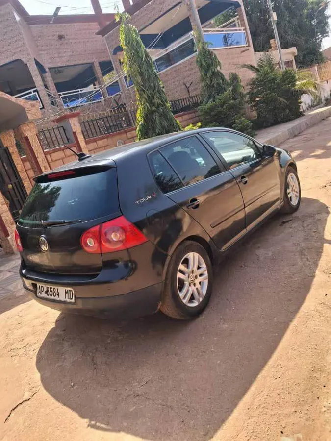 Volkswagen Golf 5 à vendre (image 7)