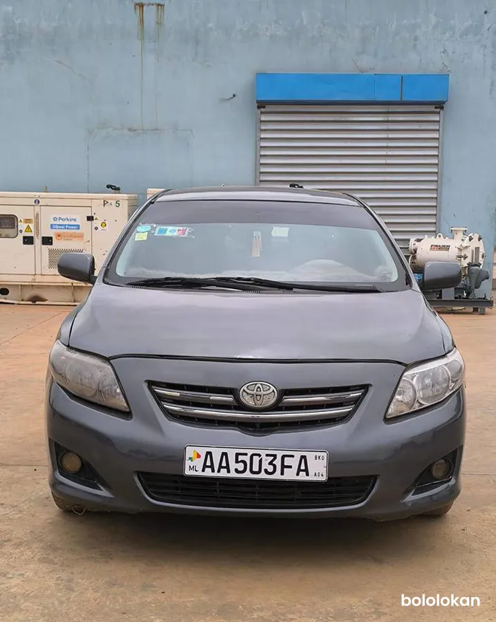 Toyota Corolla S Année 2010 (image 2)