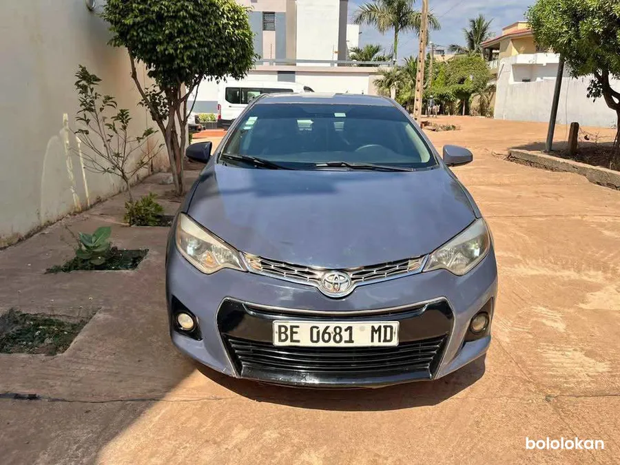 Toyota Corolla S 2014 (image 1)
