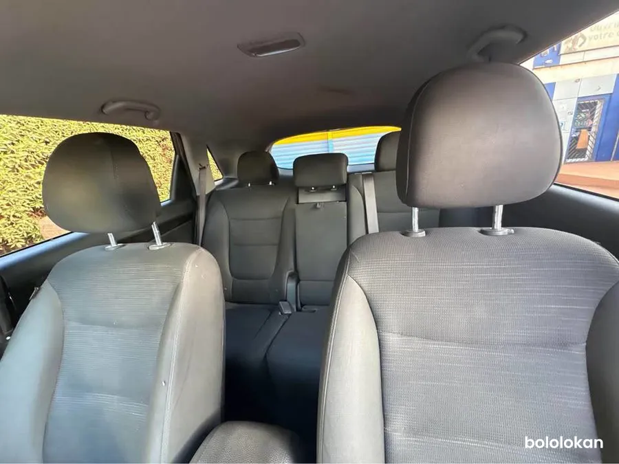 KIA Sorento Année 2014 (image 8)