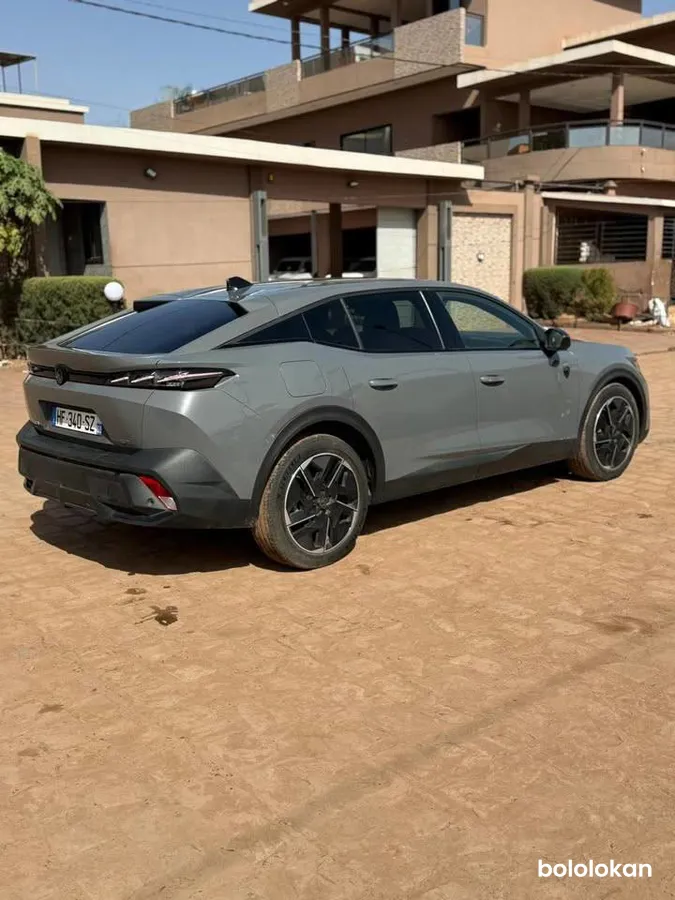 Peugeot 408 Année 2025 (image 3)