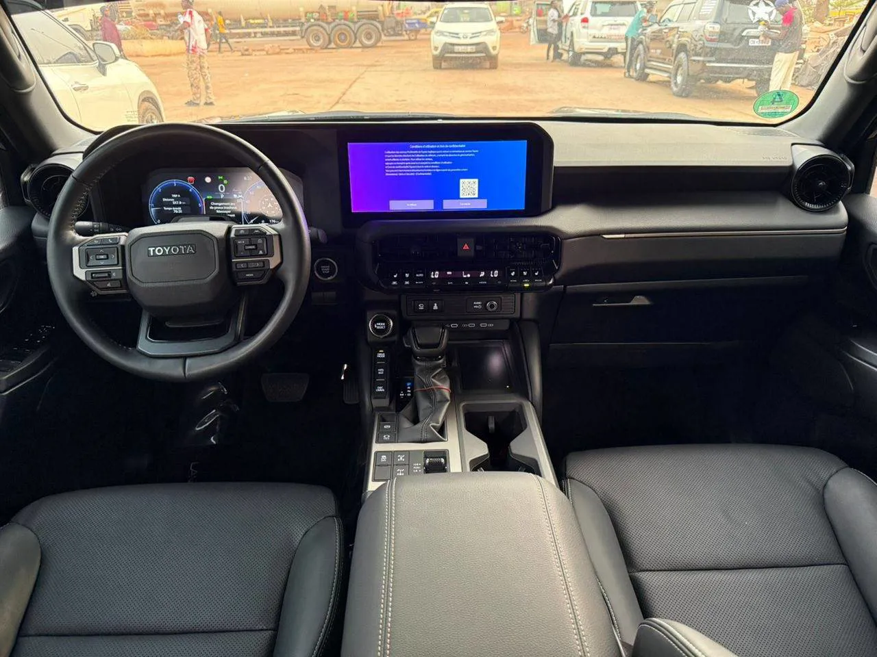 Toyota land cruiser Prado année 2025 (image 9)