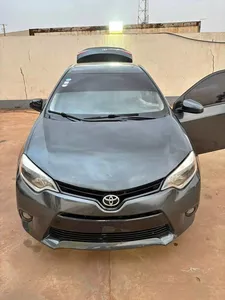 Toyota corolla S 2015